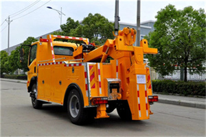 连城高速路拖车费