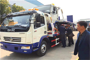 连城汽车道路救援拖车价格